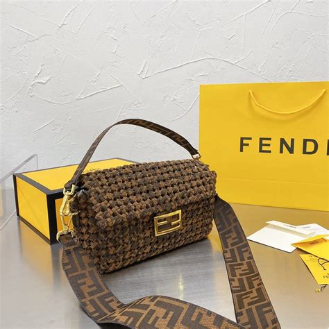 fendi woven baguette